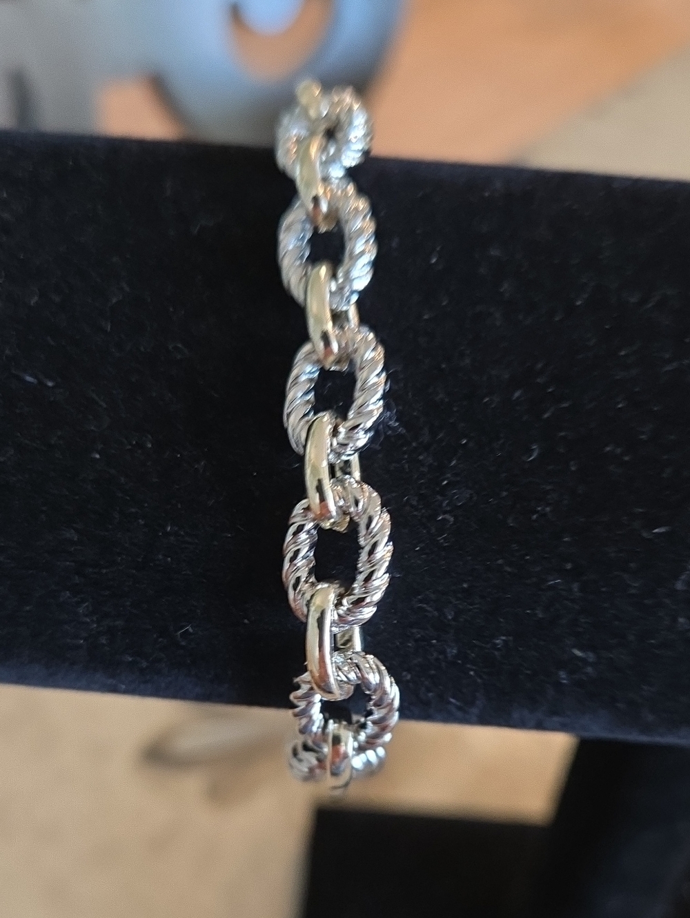 Textured Silver Link Bracelet - Women Jewelry NEW